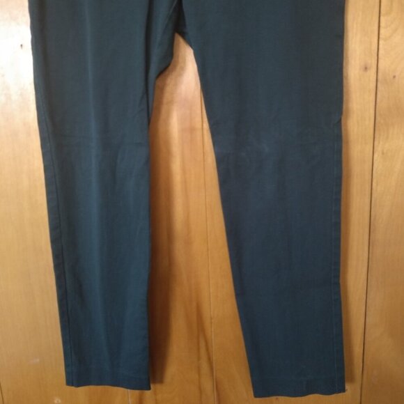 A New Day Women's Size 6 Green Elastic Waist Side Zip Ankle Pants - Picture 3 of 7
